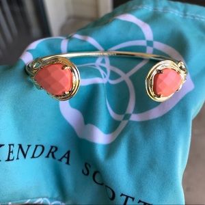 Kendra Scott bracelet